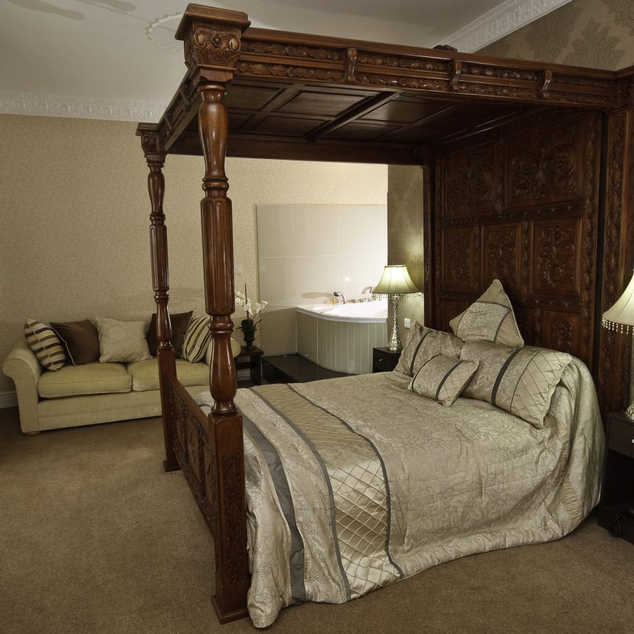 The Bedroom in the Appledore Suite at the Durrant House Hotel